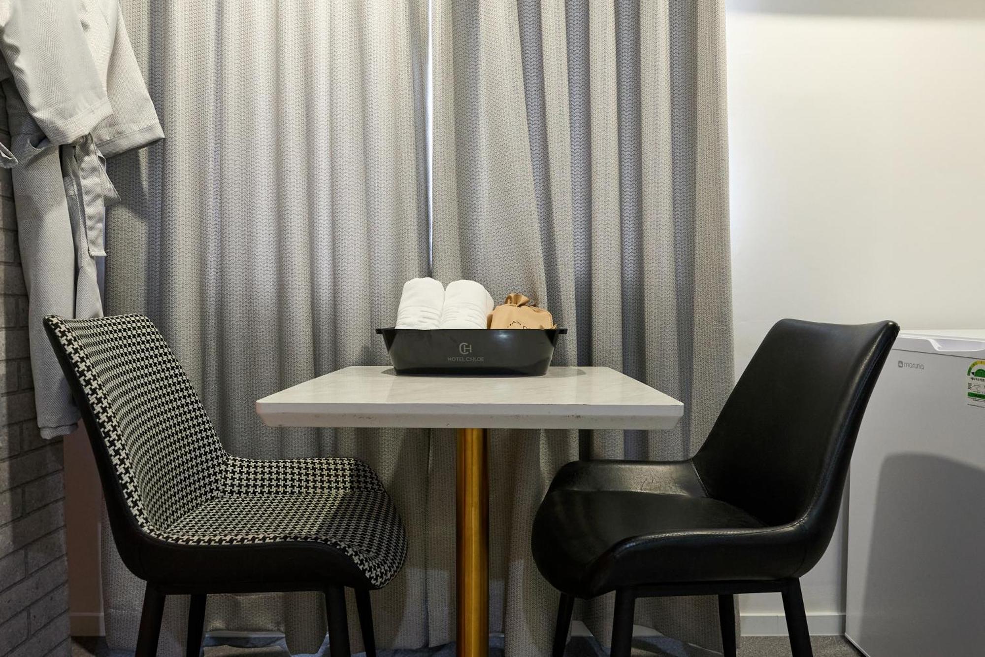 Hotel Chloe Seoul Bagian luar foto
