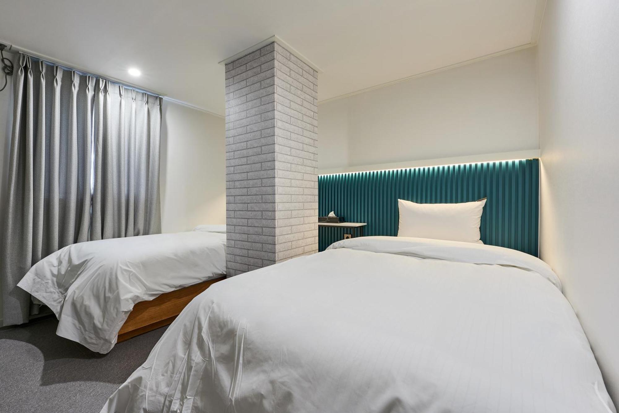 Hotel Chloe Seoul Bagian luar foto