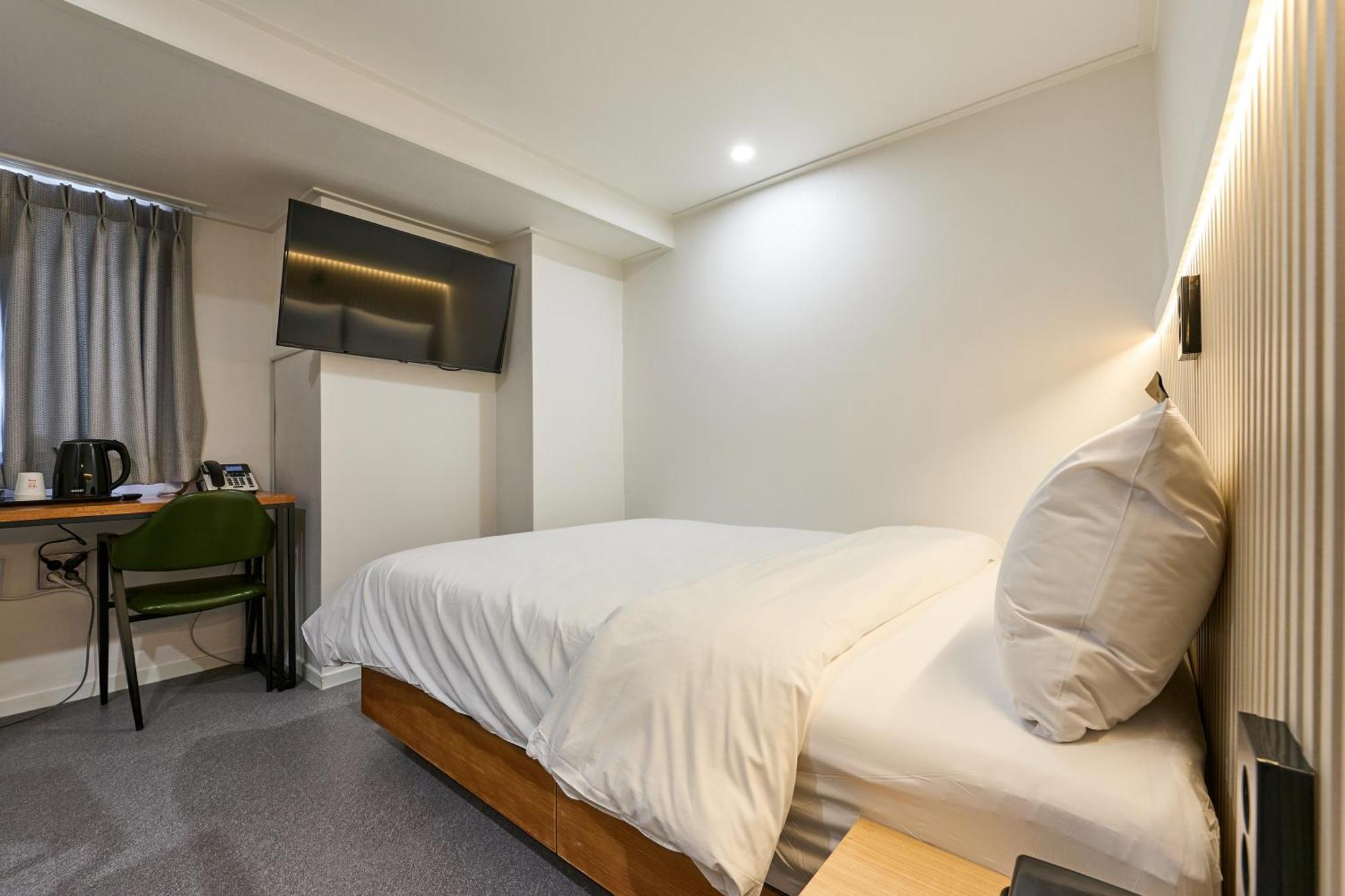 Hotel Chloe Seoul Bagian luar foto
