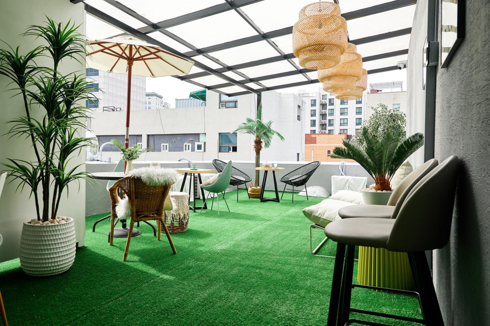 Hotel Chloe Seoul Bagian luar foto