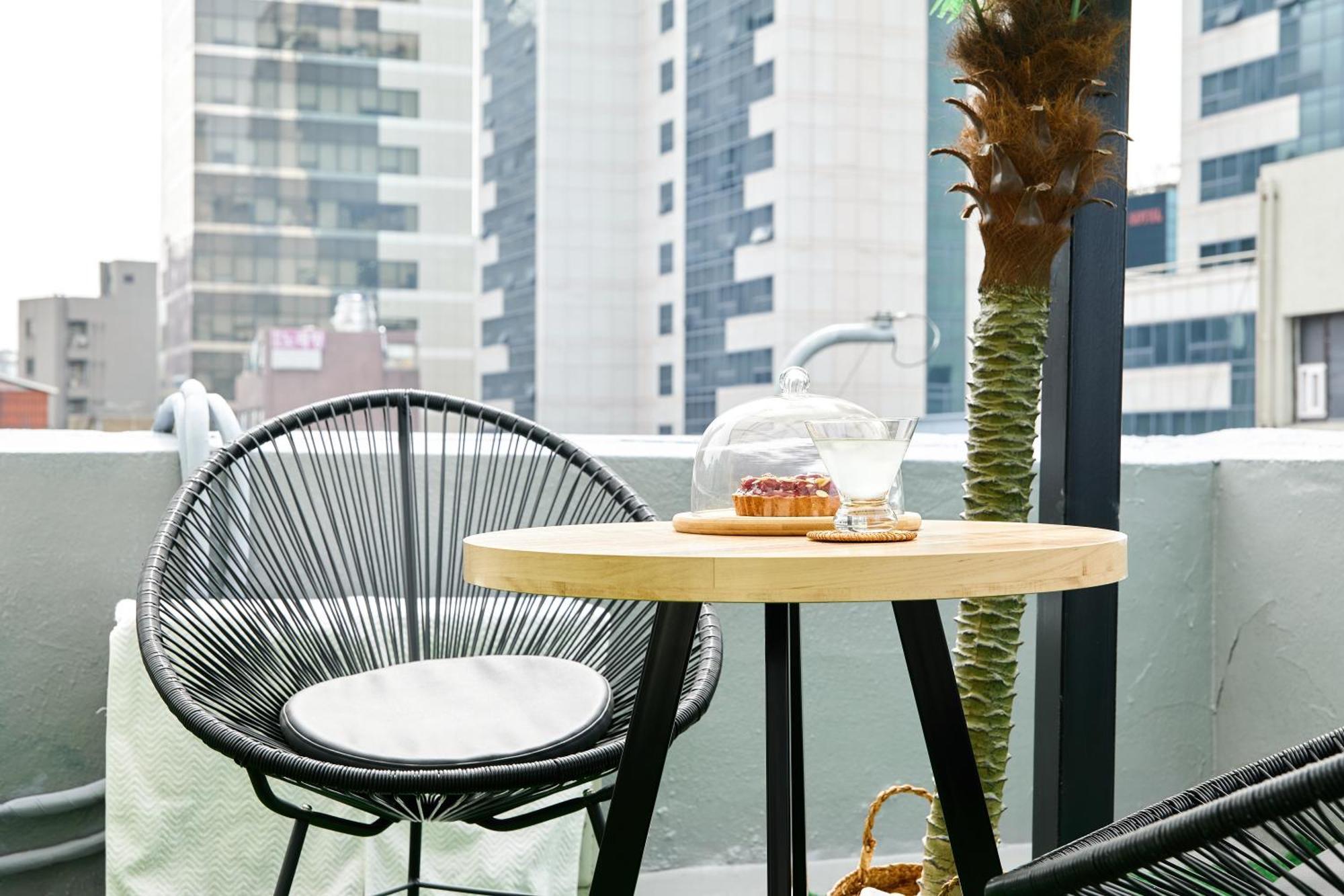 Hotel Chloe Seoul Bagian luar foto