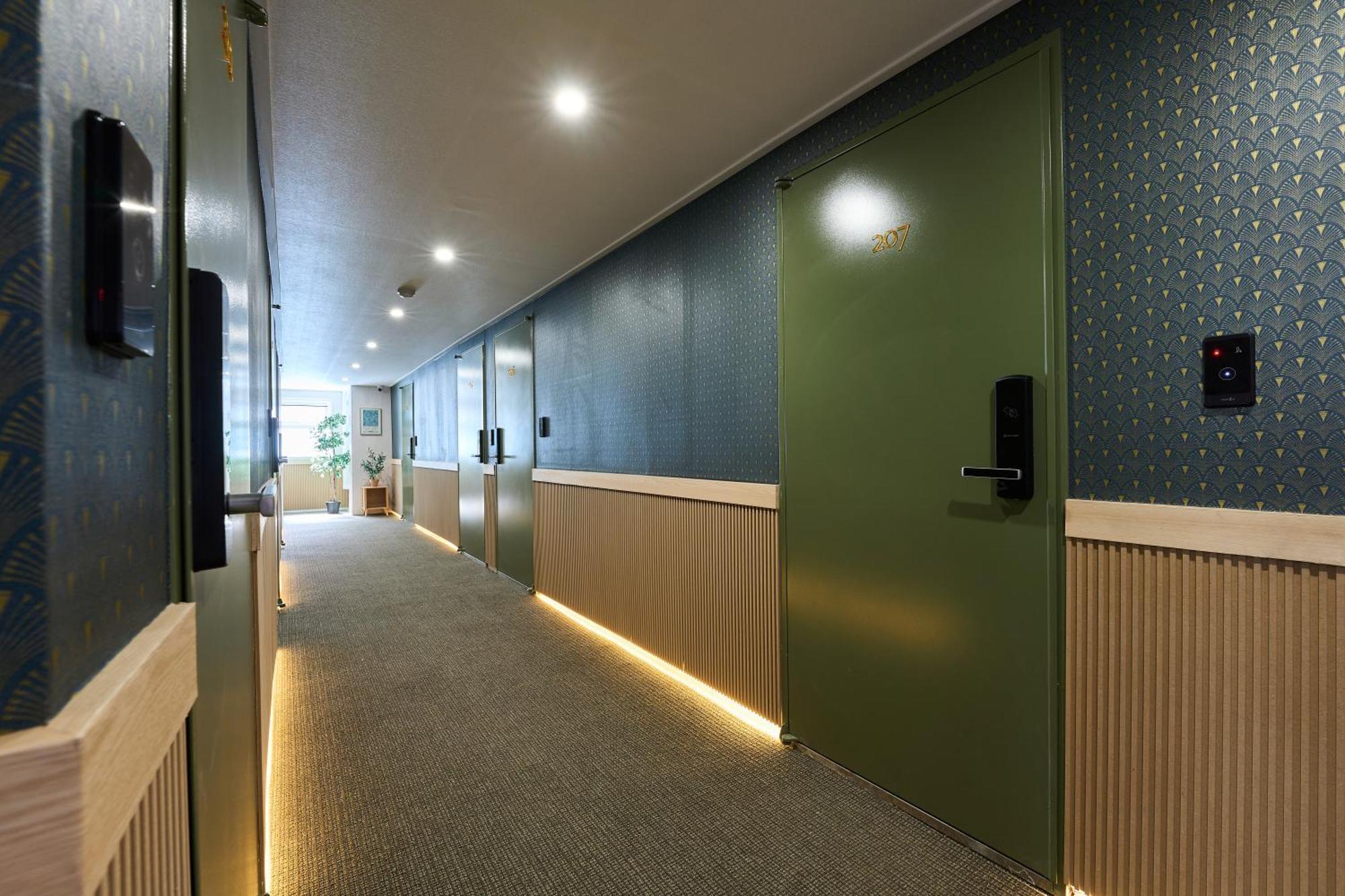 Hotel Chloe Seoul Bagian luar foto